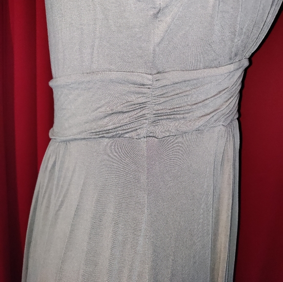 Monroe & Main embroidered midi dress - Picture 3 of 8